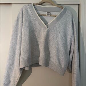 VS PINK Gray V-Neck Cropped Sweatshirt